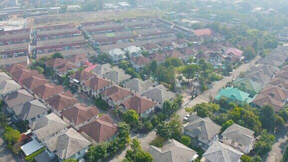 住宅区鸟瞰图城市住宅开发从上而下前视图泰国曼谷的房地产房地产房地产
