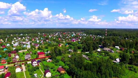 俄罗斯夏季住宅村鸟瞰图