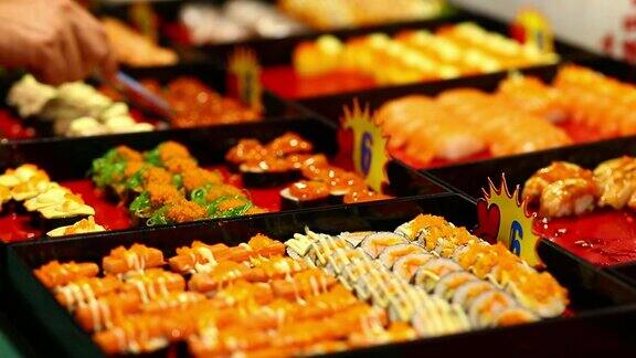 泰国街头小吃烤金枪鱼金枪鱼寿司
