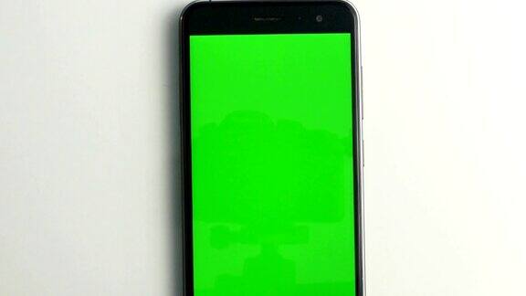 绿屏手机白从上面推入