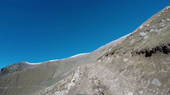 危险的山路