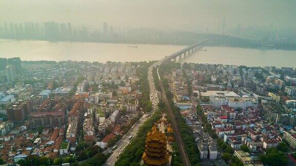 中国日落时间武汉著名的黄鹤交通道路河流大桥航拍全景4k时间流逝