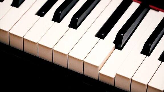 钢琴钢琴琴键无需人手弹奏