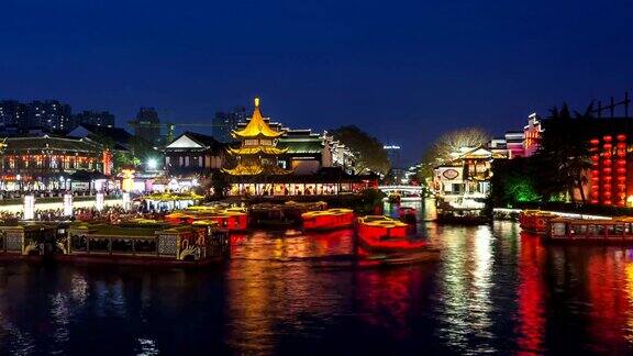 南京孔庙和河上的船