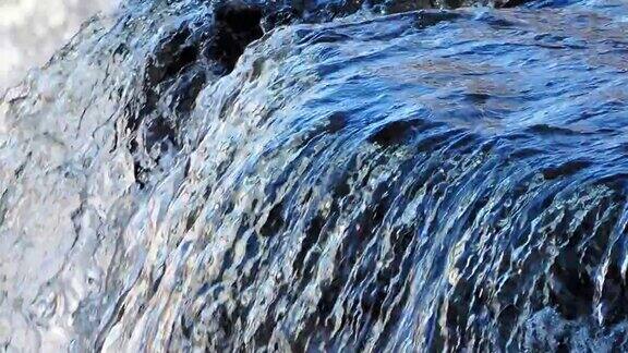 瀑布的水流