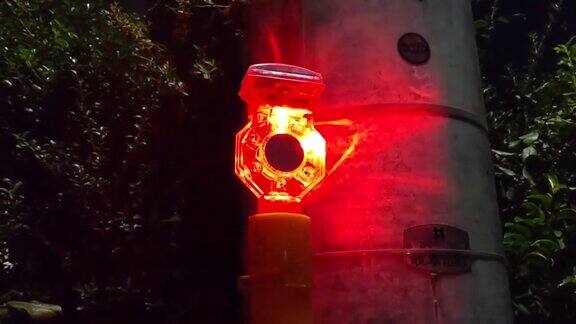 红色闪灯红灯事故事故施工中照明闪灯指示灯应急