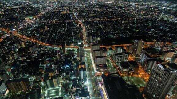 日本大阪十字路口的延时俯视图交通