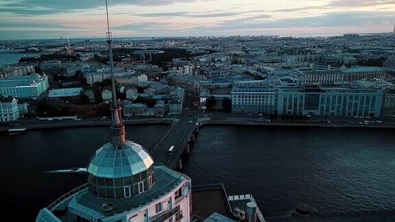 俄罗斯圣彼得堡城市景观与涅瓦河