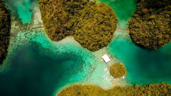 鸟瞰图热带泻湖大海海滩热带岛屿Siargao、菲律宾