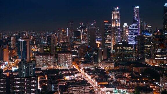 时光流逝照亮了新加坡的夜晚