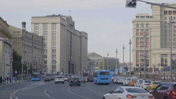 国家杜马的立面俄罗斯联邦议会大厦莫斯科市中心的地标