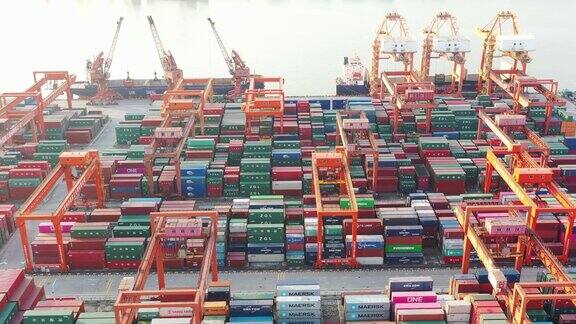 广州港货运站集装箱进出口贸易航拍