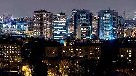 哈尔科夫市在冬天的夜晚乌克兰