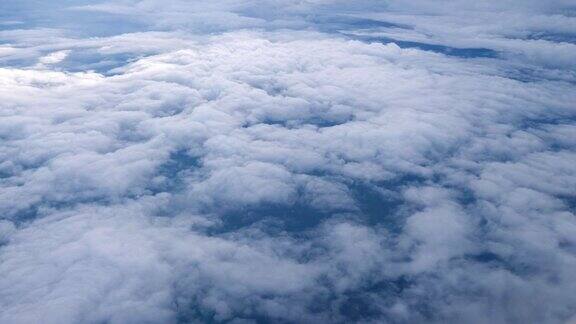 飞越云层透过云层看风景