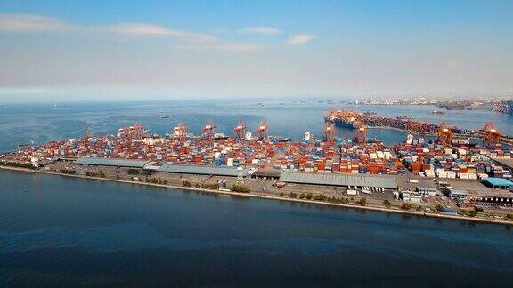 货运工业港鸟瞰图马尼拉菲律宾