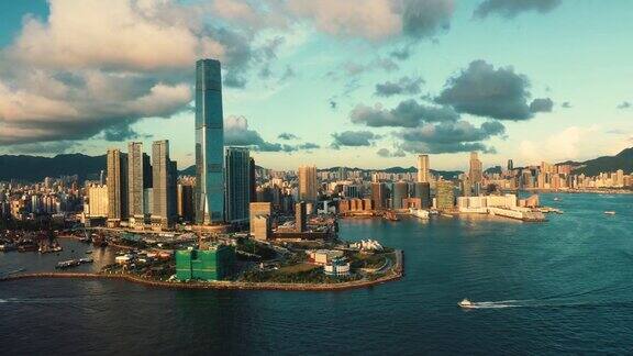 香港维多利亚港的无人机照片