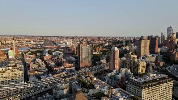 纽约市布鲁克林区的市中心全景曼哈顿桥美丽的空中纽约市