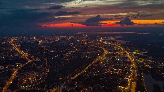 日落时间天空明斯克城市景观特别高空中全景4k白俄罗斯