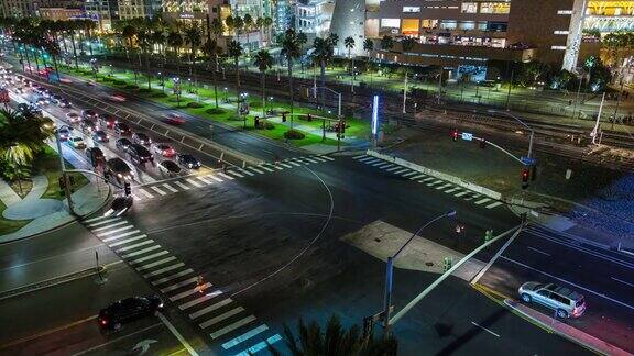 圣迭戈市中心佩特科公园区域交通夜延时