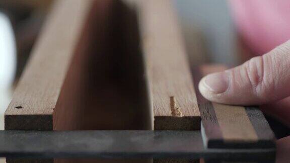 木匠用TrySquare检查角度试试古董木工工具硬木木匠试方