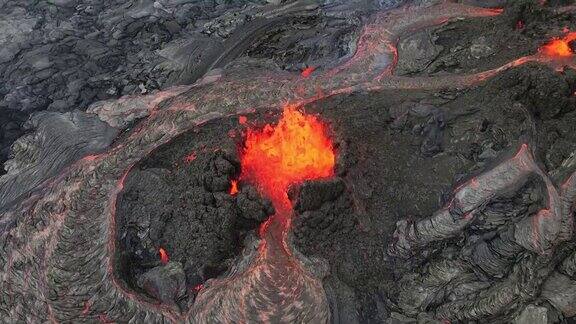 冰岛Fagradalsfjall火山熔岩喷发上方飞行