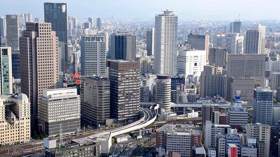 大阪市白天的鸟瞰图