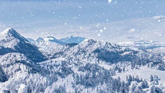 冬季仙境和雪花圣诞景观雪在山上和森林覆盖的雪作为假日背景