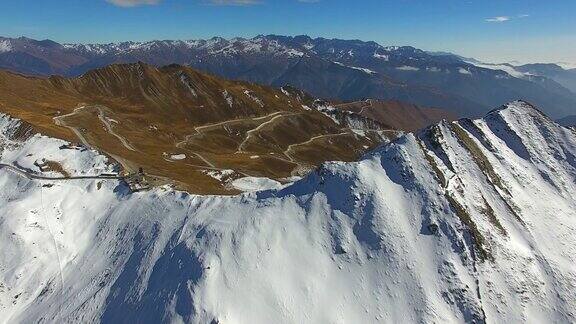 中国四川嘉锦雪山鸟瞰图4k