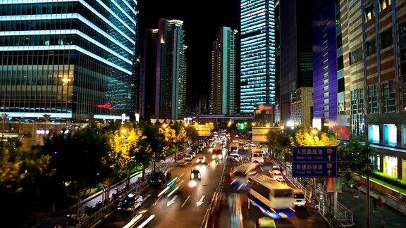 上海浦东繁华的街道