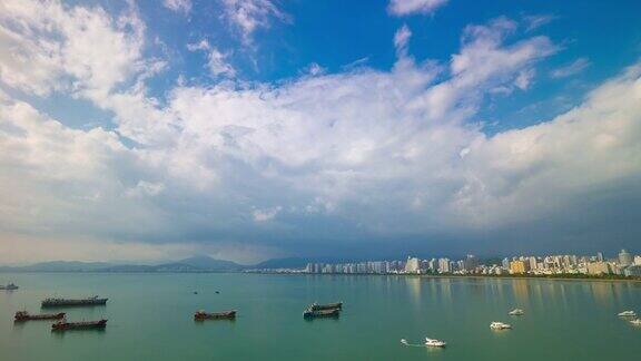 三亚城市景观湾阳光日著名的酒店度假屋顶全景4k时间推移海南岛中国