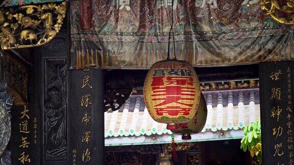 台北大隆洞宝安寺门上的4K灯笼装饰