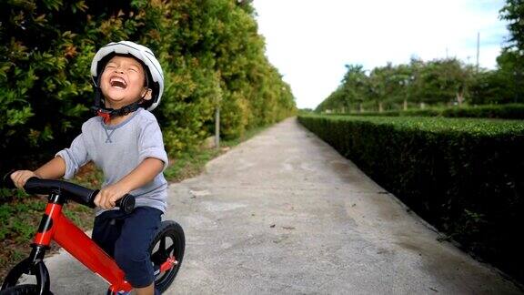 SLOMO幼儿骑平衡自行车