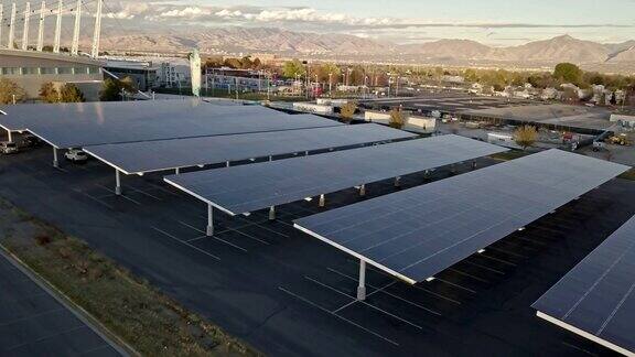 停车场太阳能电池板无人机拍摄