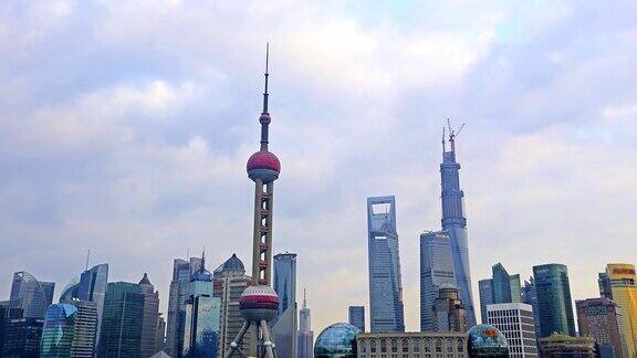 时光流逝移动的云和上海的