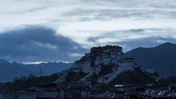 航拍西藏布达拉宫
