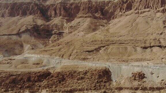以色列死海的悬崖峭壁