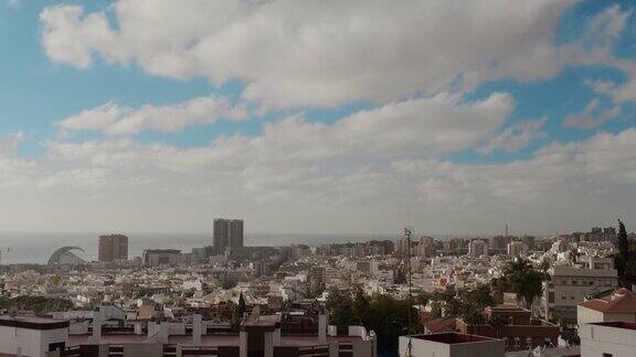 间隔拍摄圣克鲁斯德特内里费市西班牙加那利群岛的首都一个海边的城市
