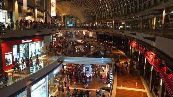 延时:新加坡的购物中心