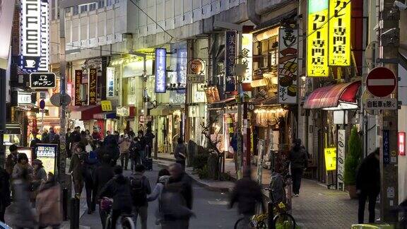 4K延时:行人拥挤在东京上野美代子市场购物