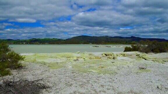 新西兰罗托鲁瓦硫磺湖