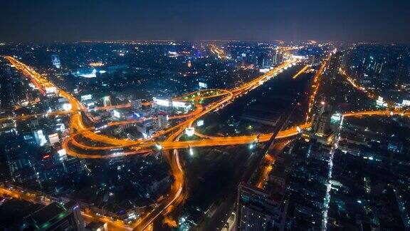 交通延时曼谷之夜