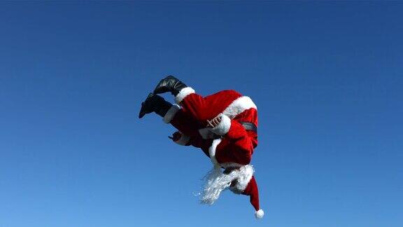 圣诞老人在空中翻转慢动作