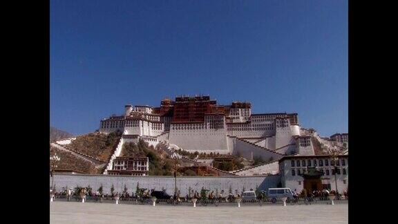 摄于西藏拉萨的布达拉宫
