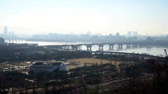 首尔城市景观景观桥和河韩国