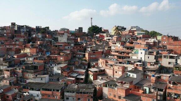 鸟瞰图在Paraisópolis圣保罗巴西贫民窟的房子