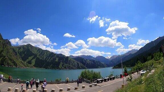 新疆天山的天湖