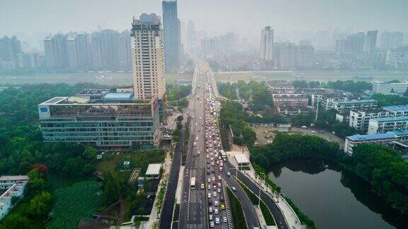 中国白天时间武汉城市景观交通街道道路航拍河滨全景4k时间推移