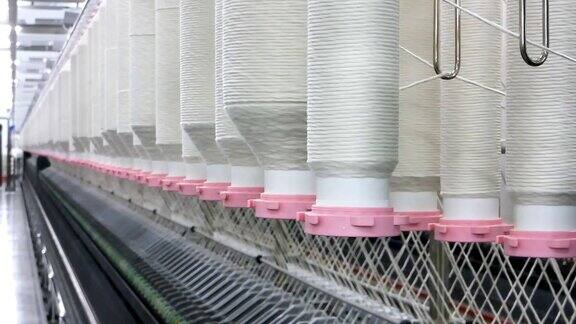 纺织厂的线轴