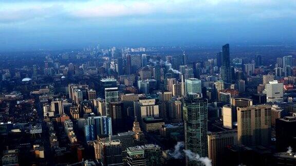 加拿大城市中心多伦多的延时鸟瞰图