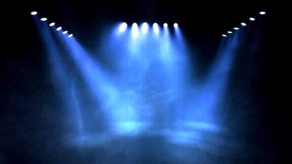舞台灯光在演播室闪耀无缝循环动画